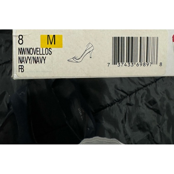 pre loved Navy Nine West Novello Heels​ - Picture 2 of 6